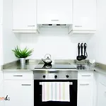 Spacious & سانتياغو دي كومبوستيلا